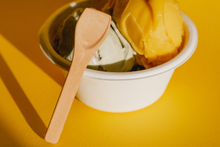 Charger l'image dans la galerie, Petite Cuillère à croquer saveur Vanille - format Vrac par 50 - Bio